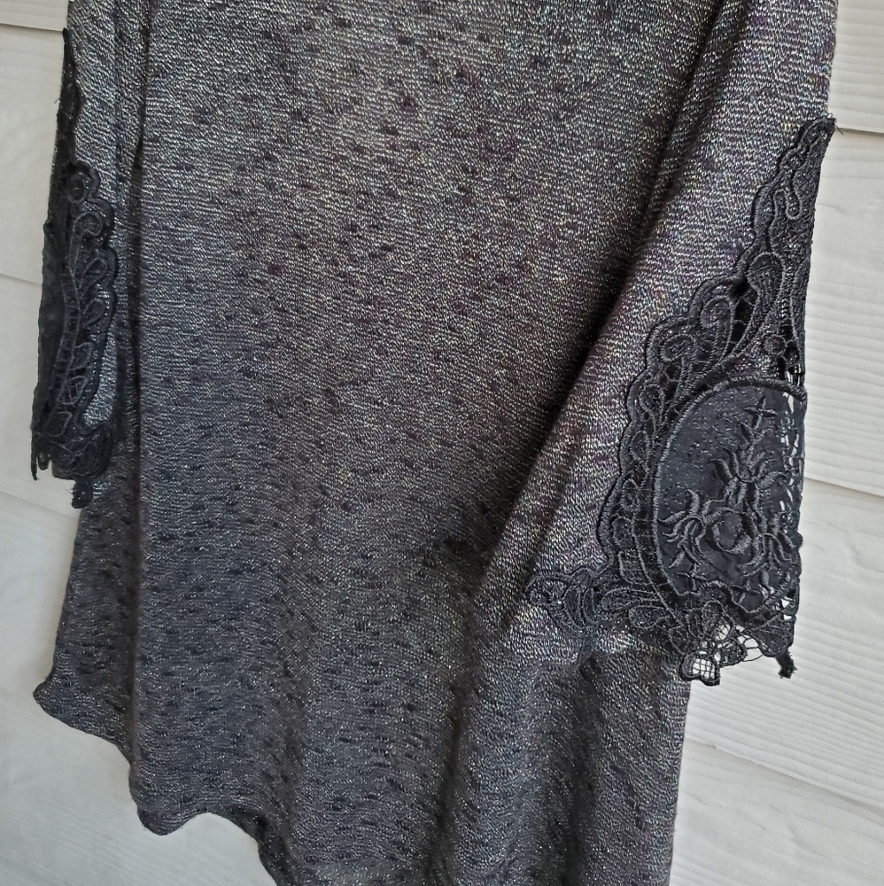 Buckle 3/4 Lace-sleeve Scoop Neck V-back Shimmery Rainbow Metallic Thread Tunic - Picture 12 of 16